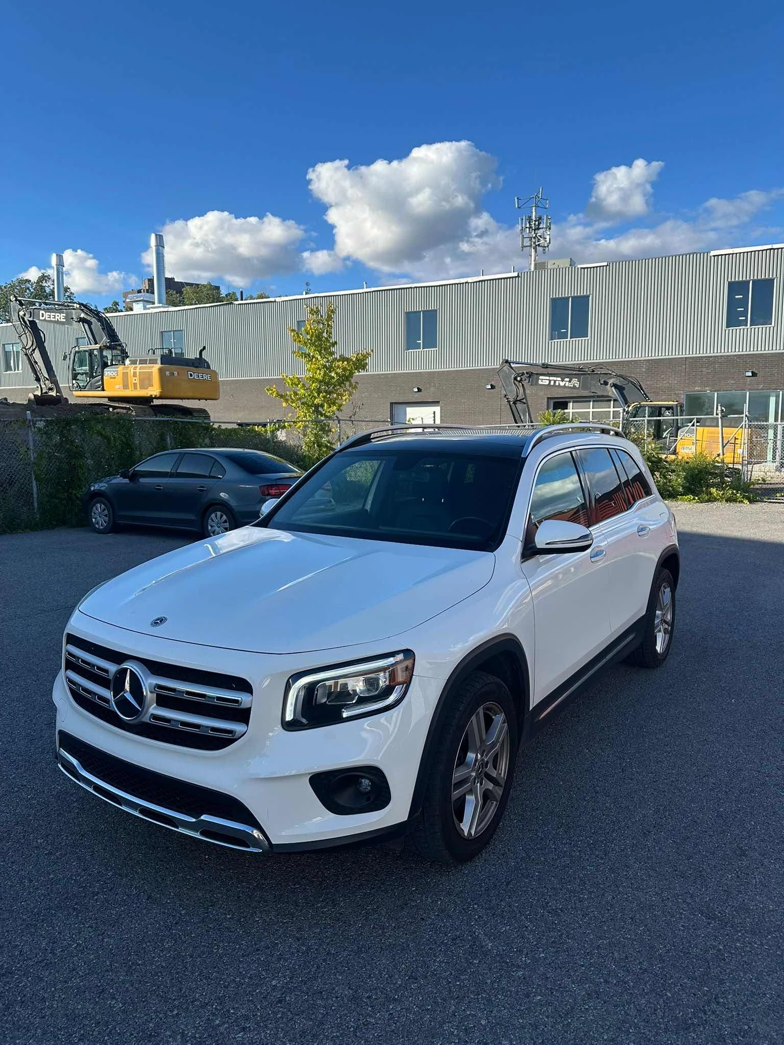Mercedes-Benz GLB / CARFAX / DISTRONI / CAMERA  | Mobile.bg � ����������� 1
