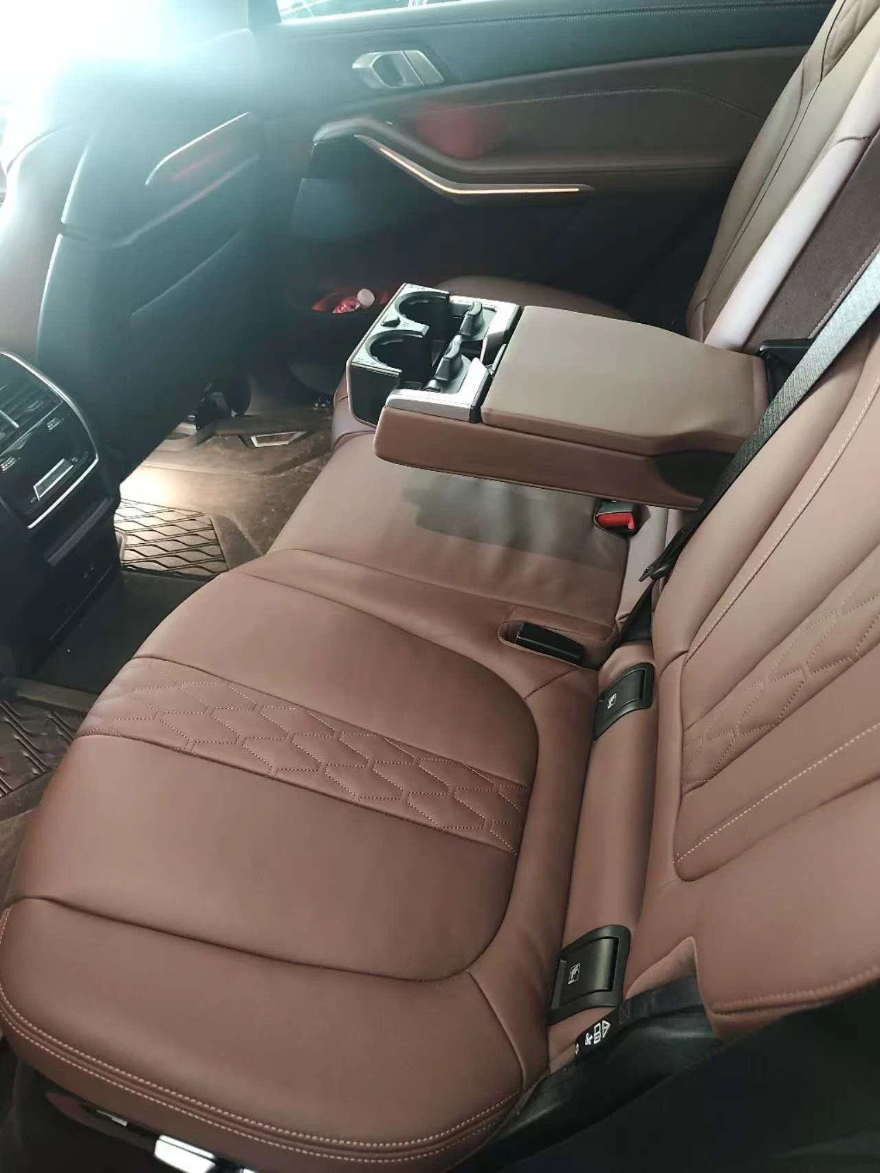 BMW X7, снимка 7 - Автомобили и джипове - 56683320