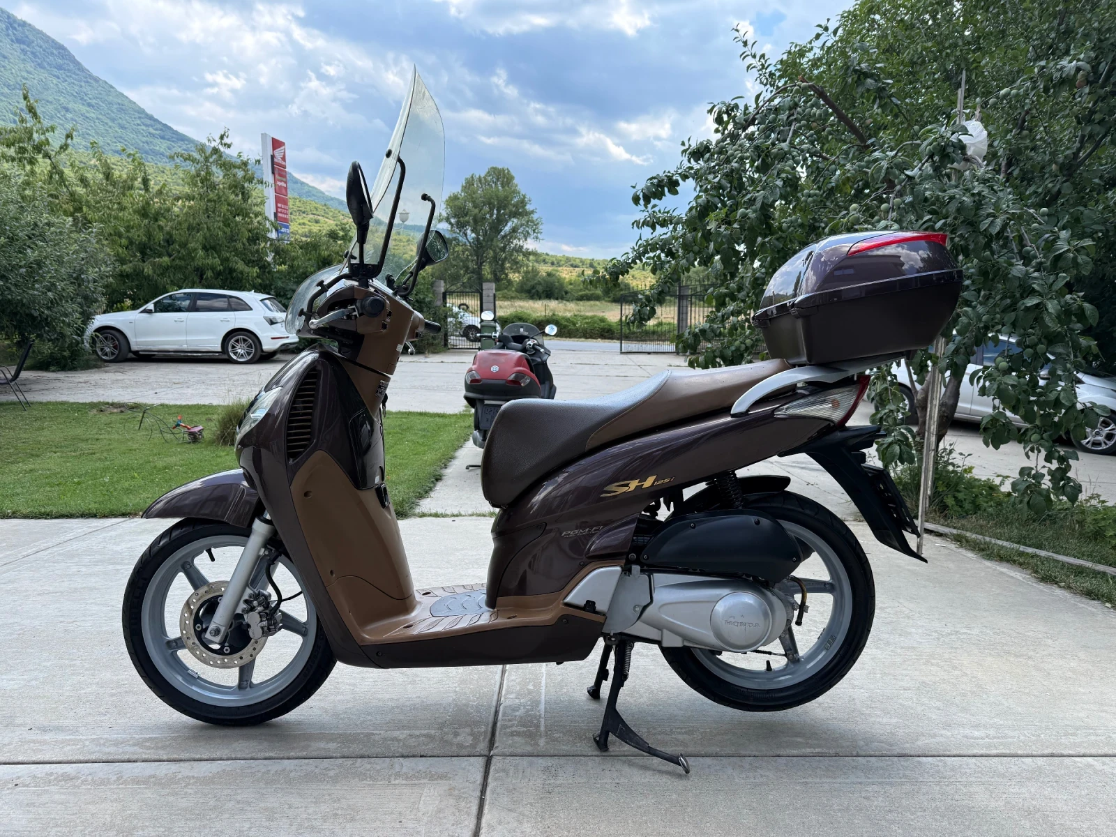 Honda Sh 125i , снимка 4 - Мотоциклети и мототехника - 54573827