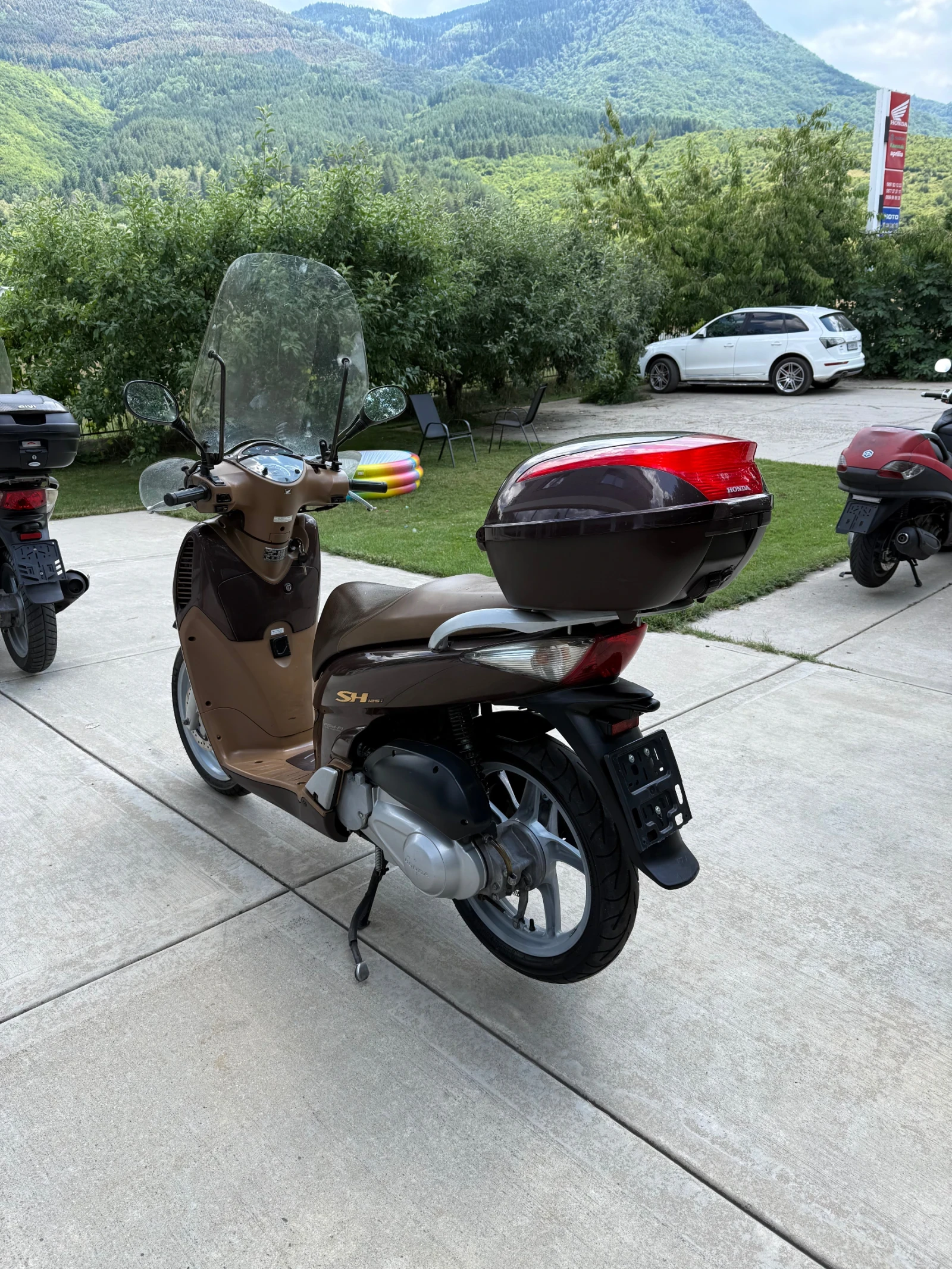 Honda Sh 125i , снимка 5 - Мотоциклети и мототехника - 54573827