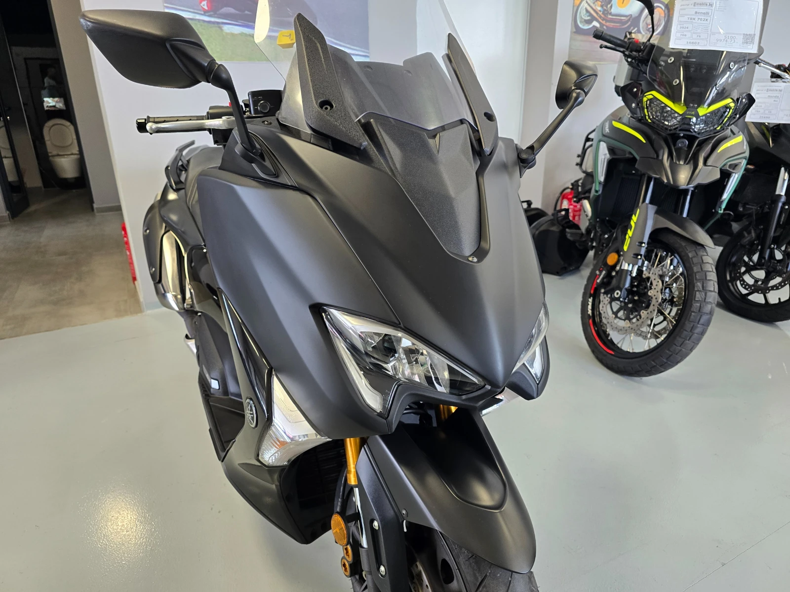 Yamaha T-max 530ie, ABS-TCS, 2018г., снимка 9 - Мотоциклети и мототехника - 56104051