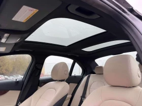 Mercedes-Benz C 300 * CARFAX * ЦЕНА ДО БГ, снимка 13