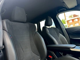BMW iX1 xDrive30, снимка 10