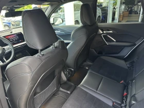 BMW iX1 xDrive30, снимка 9