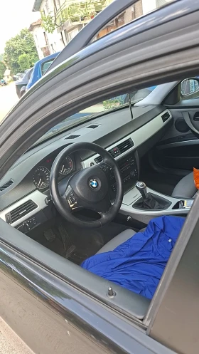 BMW 320, снимка 4