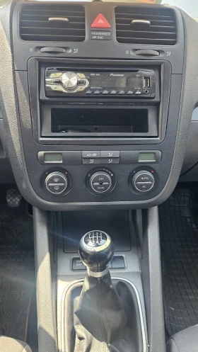 VW Golf 1.9тди. 105кс.4х4.климатрон.6скорости, снимка 7