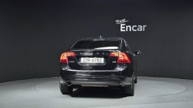 Volvo S60 D2* BLIND SPOT* ПОДГРЕВ ВОЛАН* ЛЮК* КРАЙНА ЦЕНА, снимка 4