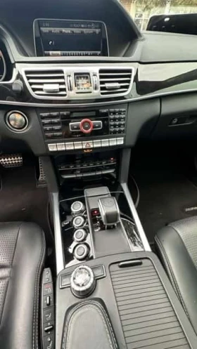 Mercedes-Benz E 63 AMG * S Model * CARFAX * БЕЗ ПЪРВОНАЧАЛНА ВНОСКА, снимка 13