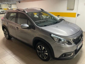     Peugeot 2008 1.2i Automatic Navi CarPlay Parktronic Lizing