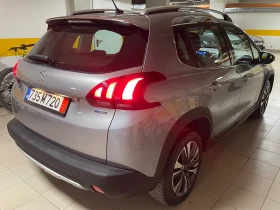     Peugeot 2008 1.2i Automatic Navi CarPlay Parktronic Lizing