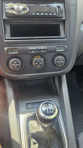 VW Golf 1.9тди. 105кс.4х4.климатрон.6скорости - 2300 € / 4498.41 лв. - 74454560 15