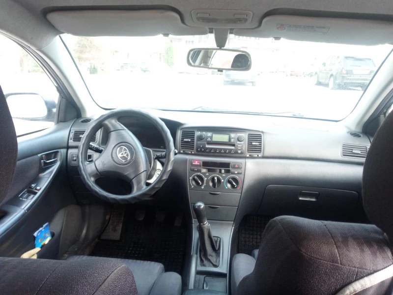 Toyota Corolla 2.0 d4d, снимка 5 - Автомобили и джипове - 47146552