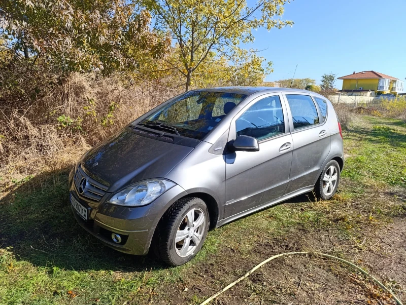 Mercedes-Benz A 180 Навигация, 6 скорости, климатик! , снимка 6 - Автомобили и джипове - 48062202