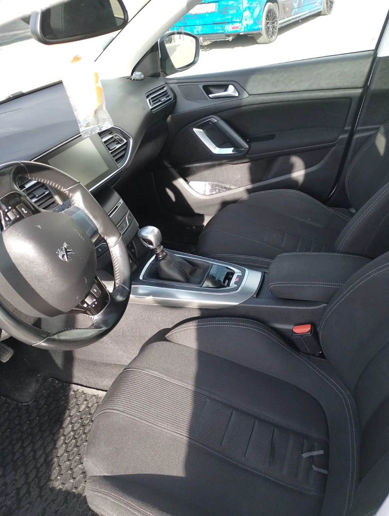 Peugeot 308 Allure - Панорама, снимка 7 - Автомобили и джипове - 48614920