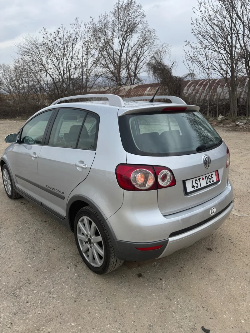 VW Golf Plus Cross, снимка 4 - Автомобили и джипове - 49564733