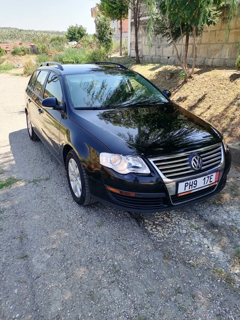 VW Passat B6, снимка 2 - Автомобили и джипове - 51316356
