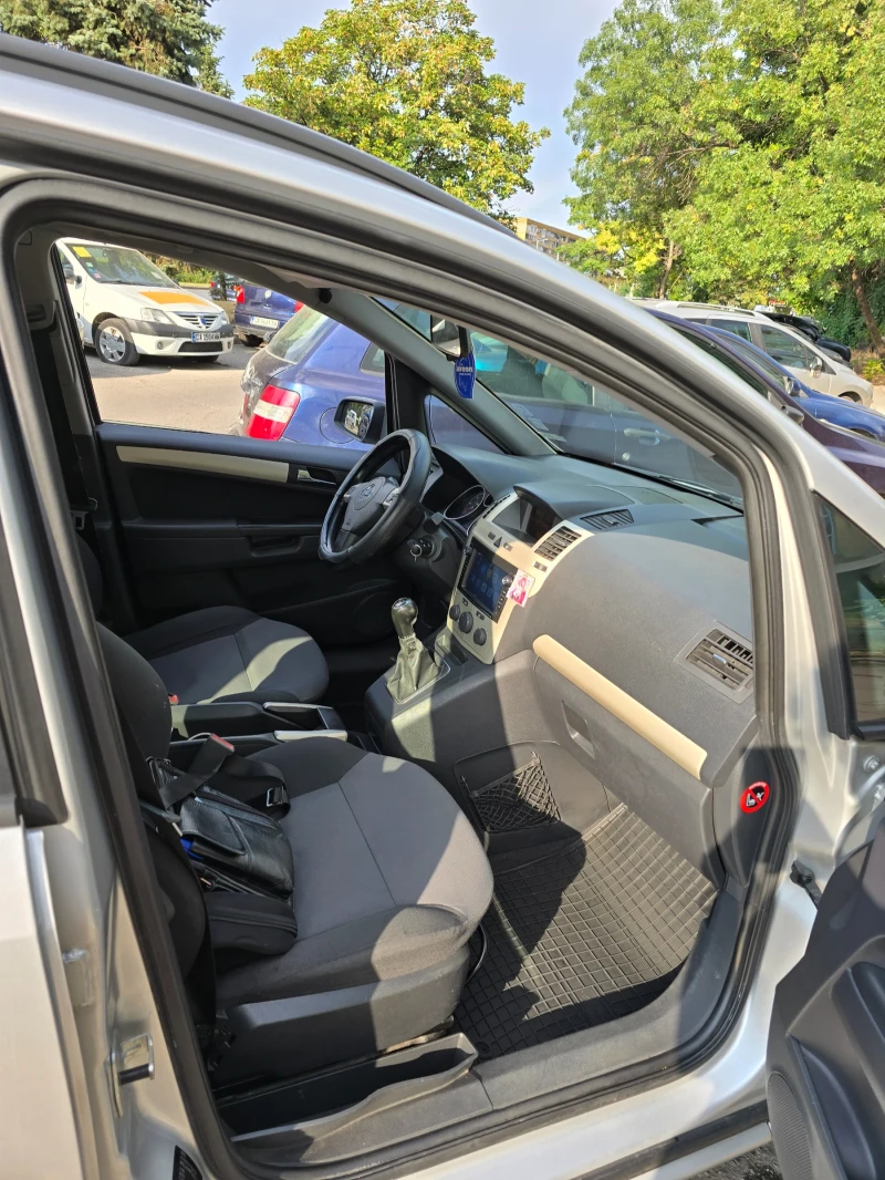 Opel Zafira, снимка 5 - Автомобили и джипове - 52494862