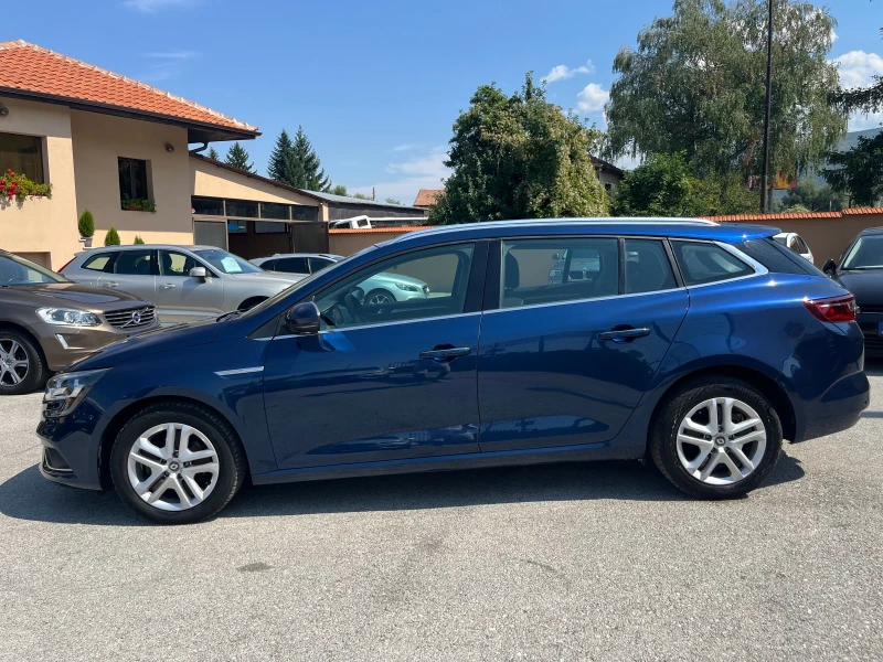 Renault Megane 1.3 TCE, снимка 12 - Автомобили и джипове - 51675274