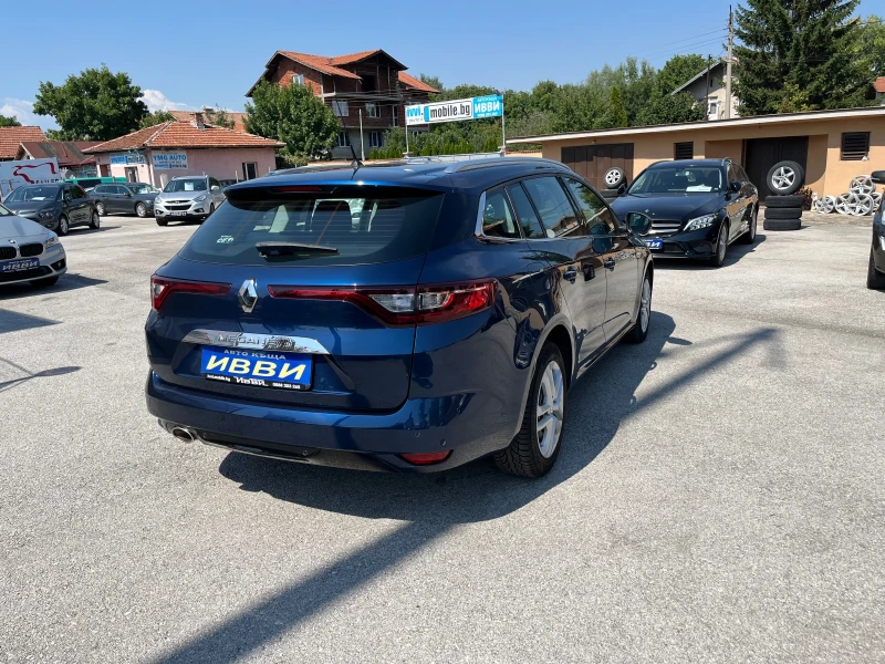 Renault Megane 1.3 TCE, снимка 4 - Автомобили и джипове - 51675274
