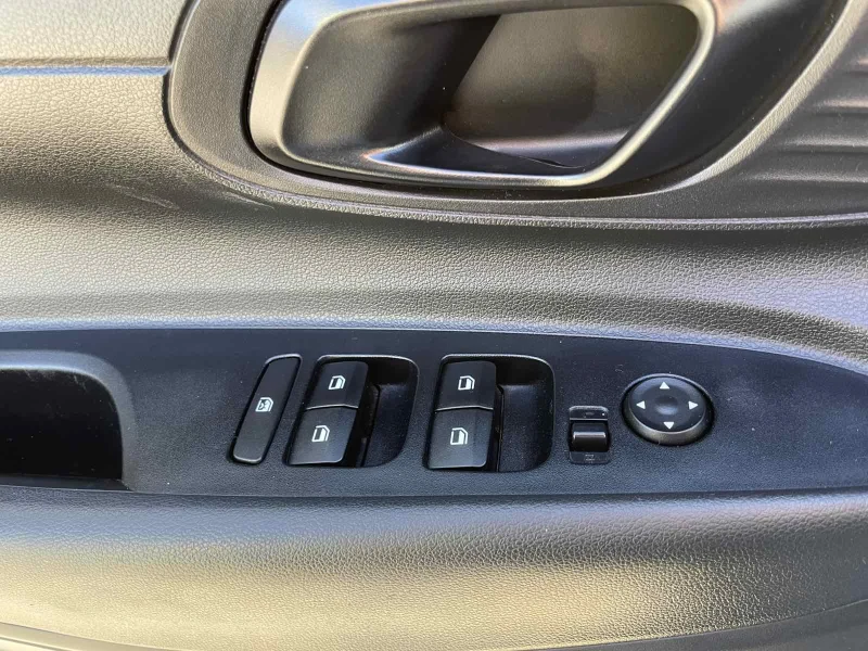 Hyundai I20  1.2 MPI, 85hp, снимка 12 - Автомобили и джипове - 52007689