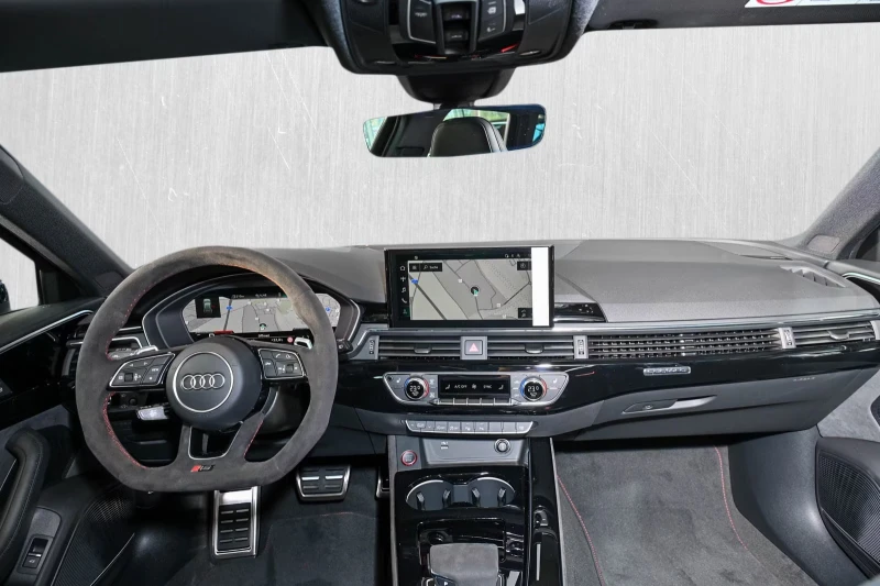 Audi Rs4 Avant * Schalensitze* Keramik* RS, снимка 3 - Автомобили и джипове - 52071347