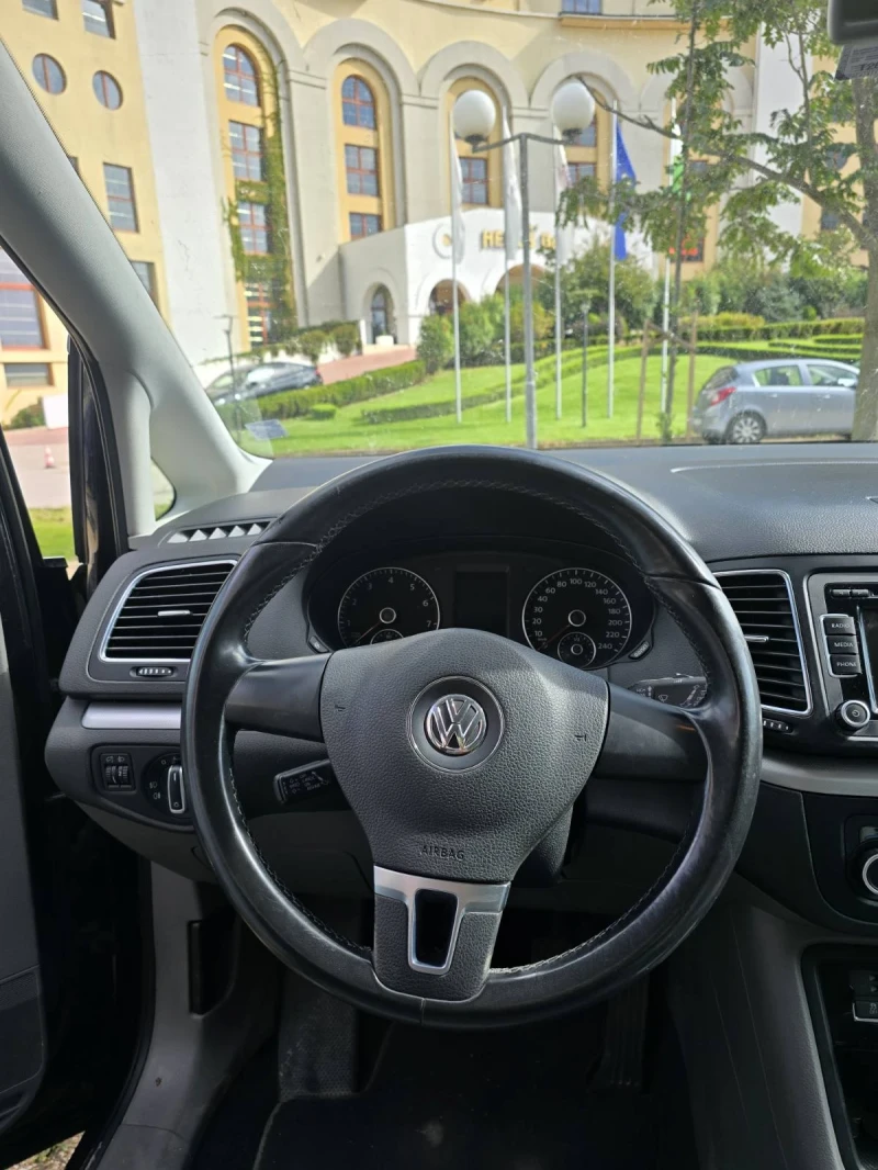 VW Sharan, снимка 11 - Автомобили и джипове - 52861381