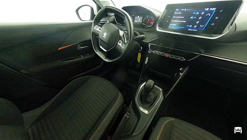 Peugeot 208 ALLURE, снимка 10 - Автомобили и джипове - 52933969
