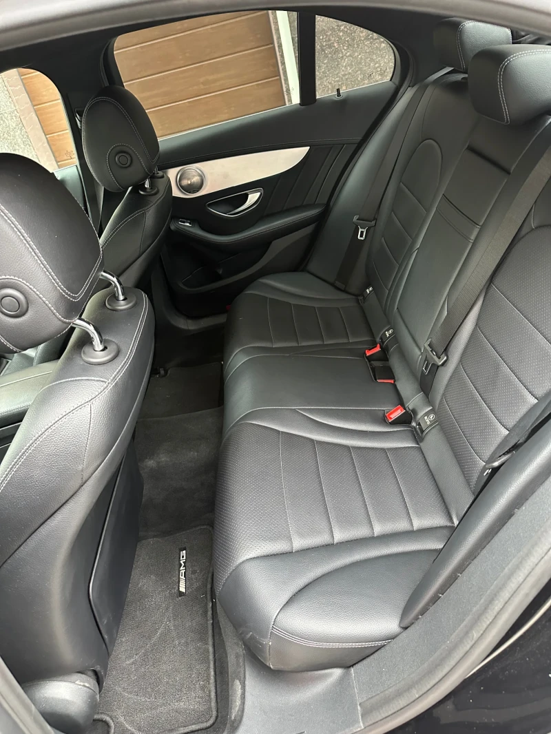 Mercedes-Benz C 220 Bluetec AMG line, снимка 10 - Автомобили и джипове - 52972437