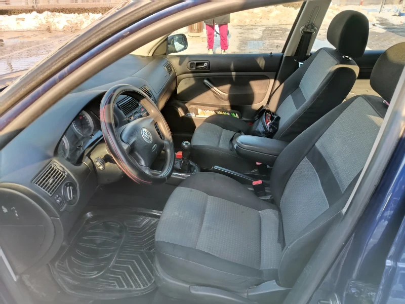 VW Golf, снимка 12 - Автомобили и джипове - 53108845