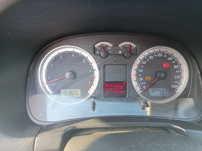 VW Golf, снимка 15 - Автомобили и джипове - 53108845