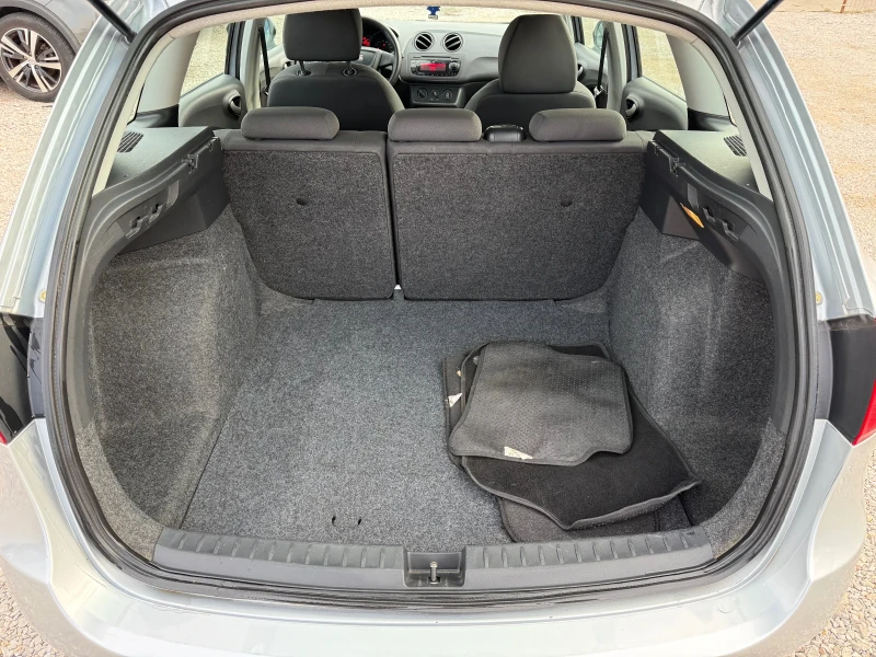 Seat Ibiza 1.2i , снимка 10 - Автомобили и джипове - 53165425