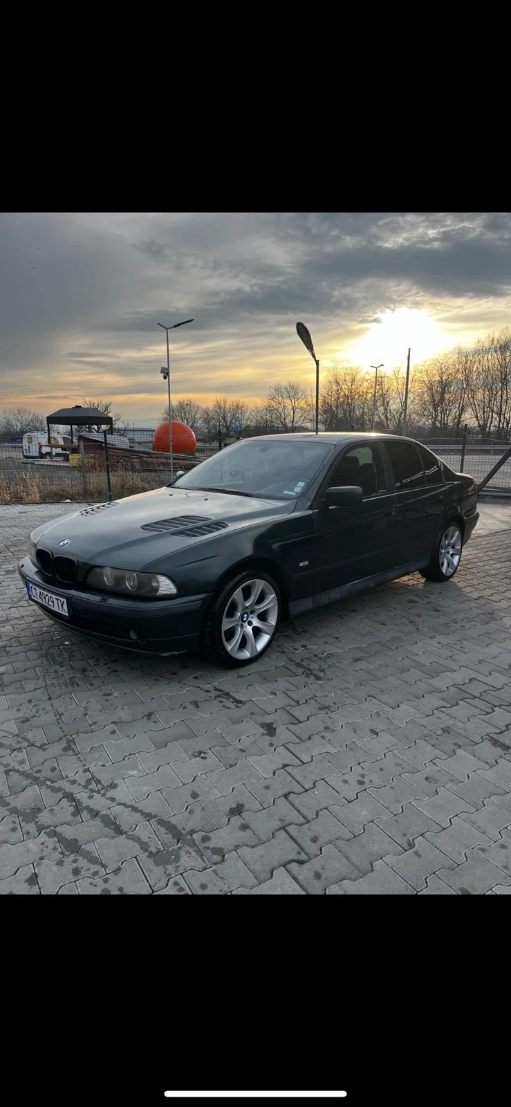 BMW 528 2.8 LPG FACELIFT, снимка 1 - Автомобили и джипове - 49009381