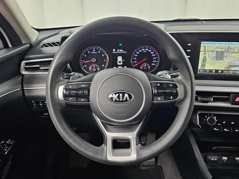 Kia K5 2.0 Automatic, снимка 9 - Автомобили и джипове - 55585894
