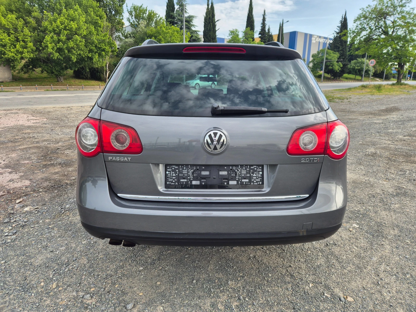 VW Passat 2.0TDI - изображение 4