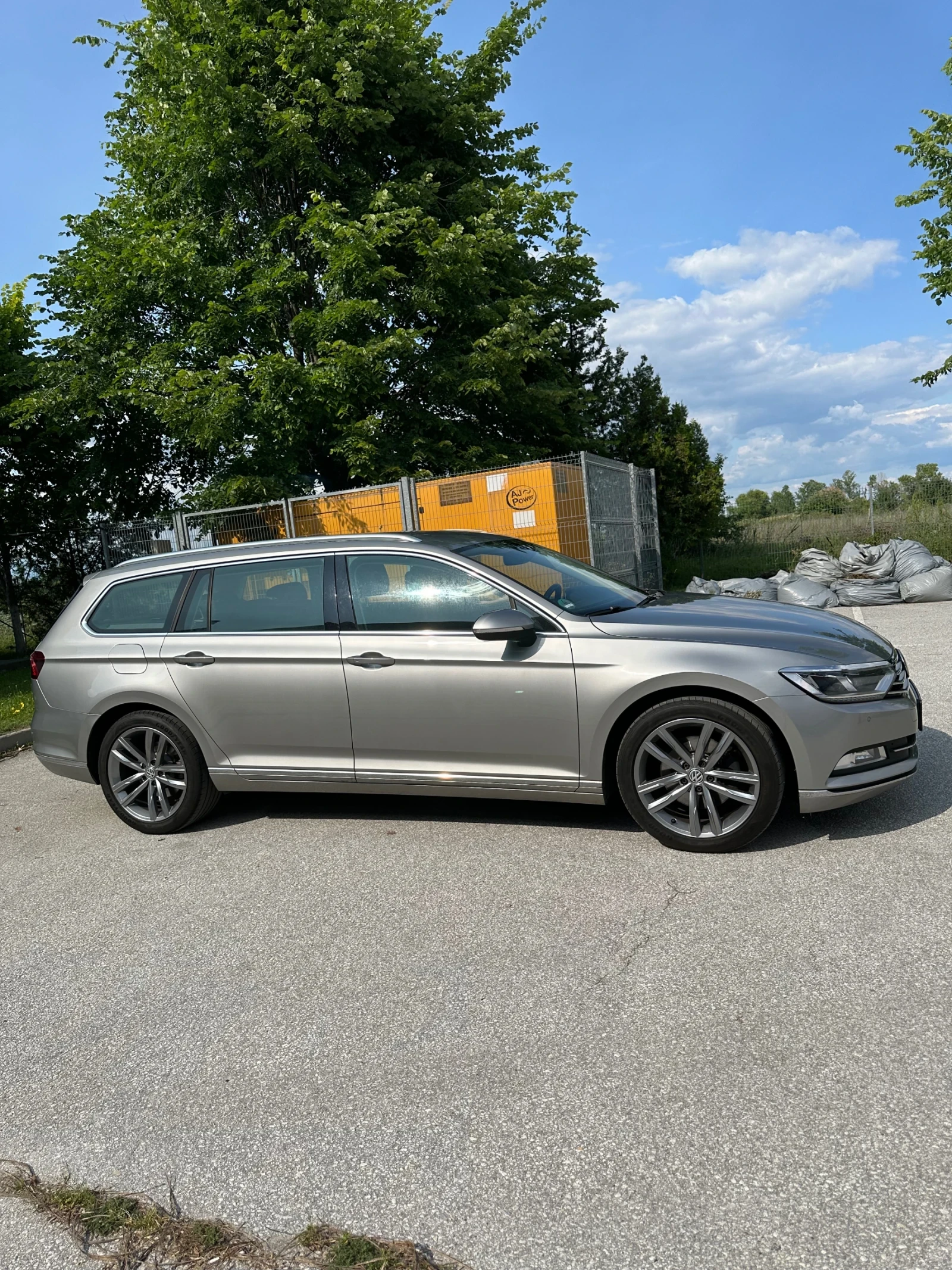 VW Passat 2.0 TDI Highline!Digital!Keyless! - изображение 5