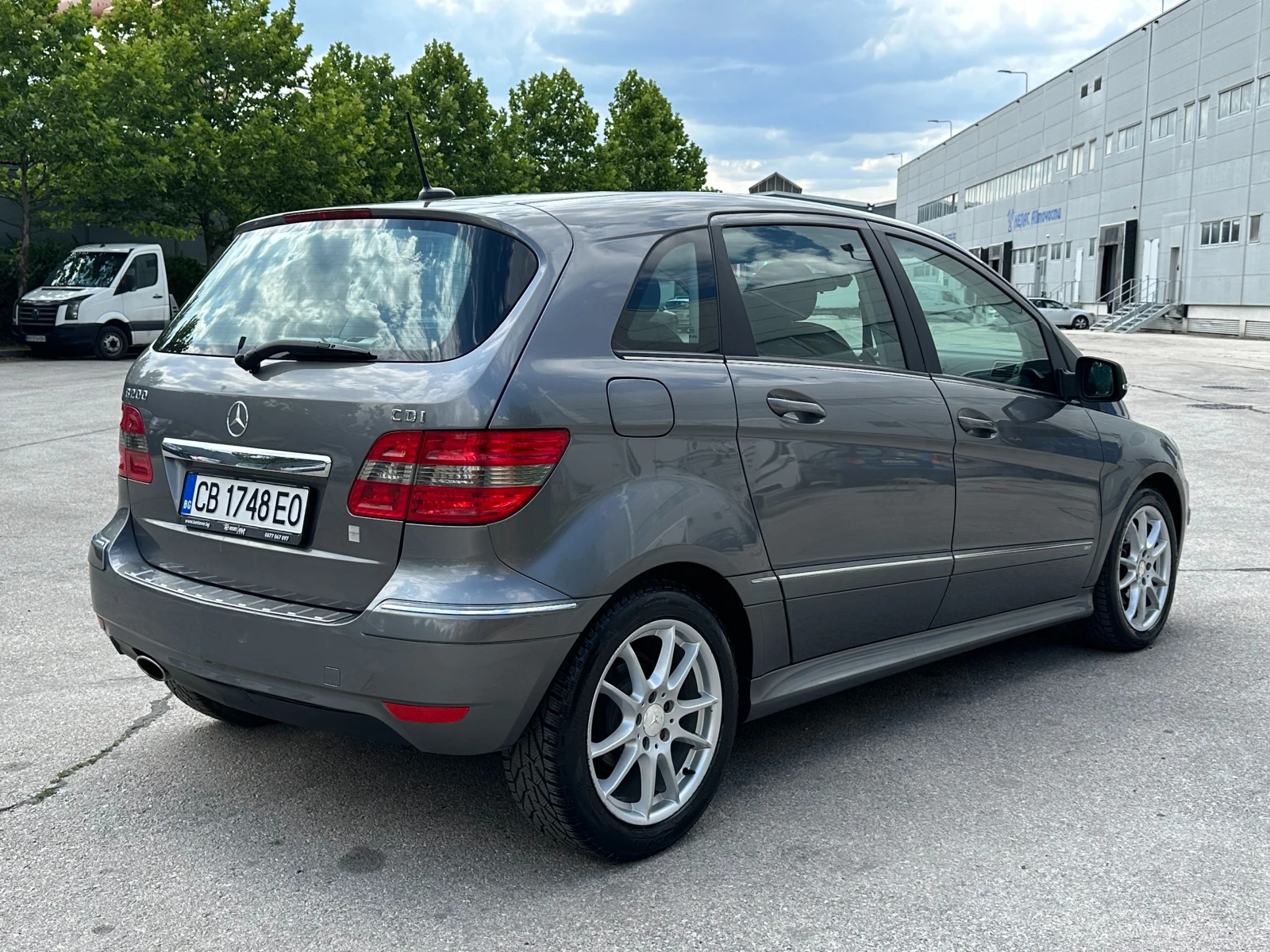 Mercedes-Benz B 200 2.0d 140 к.с. - изображение 4