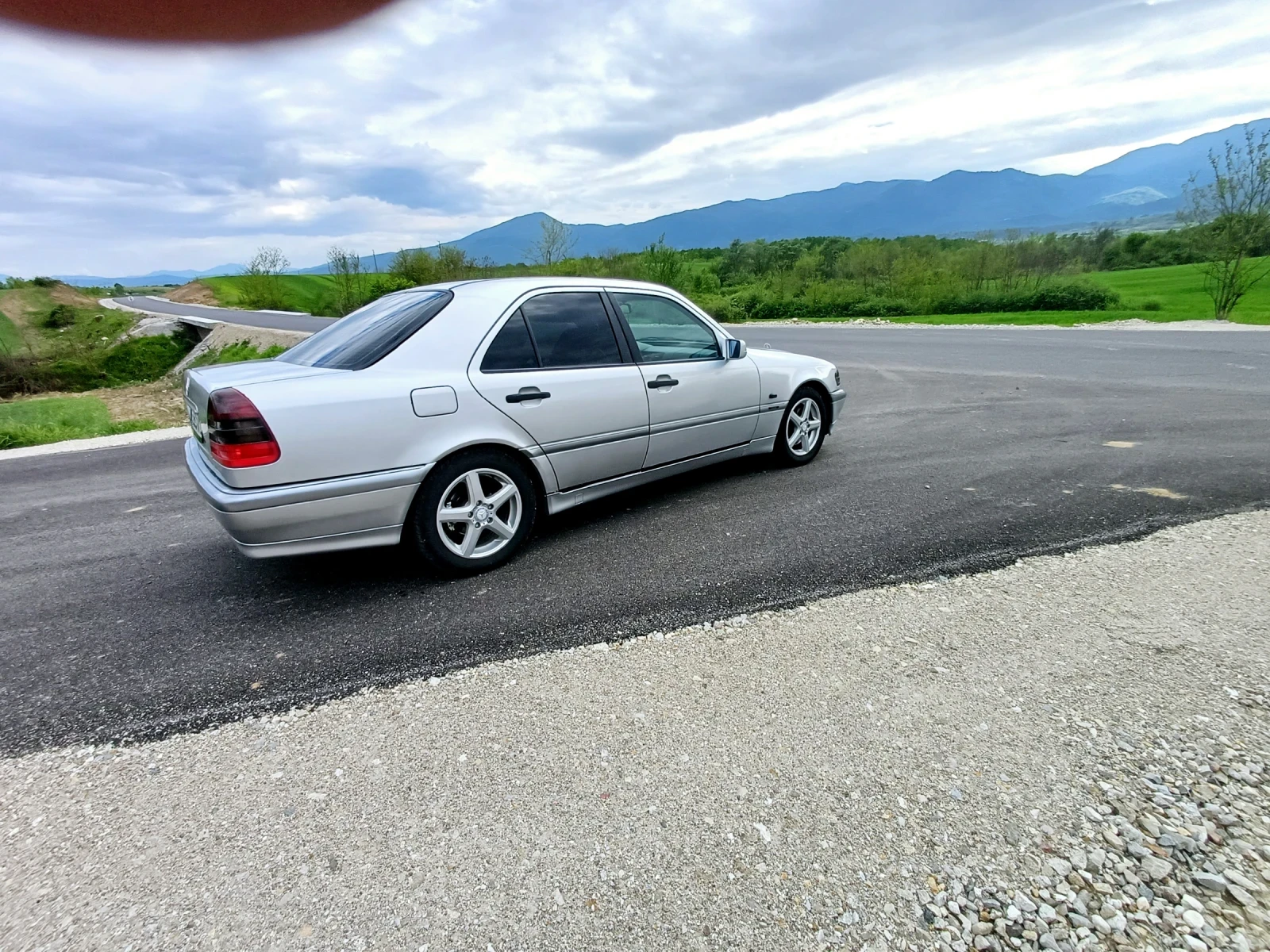 Mercedes-Benz C 200  - изображение 7
