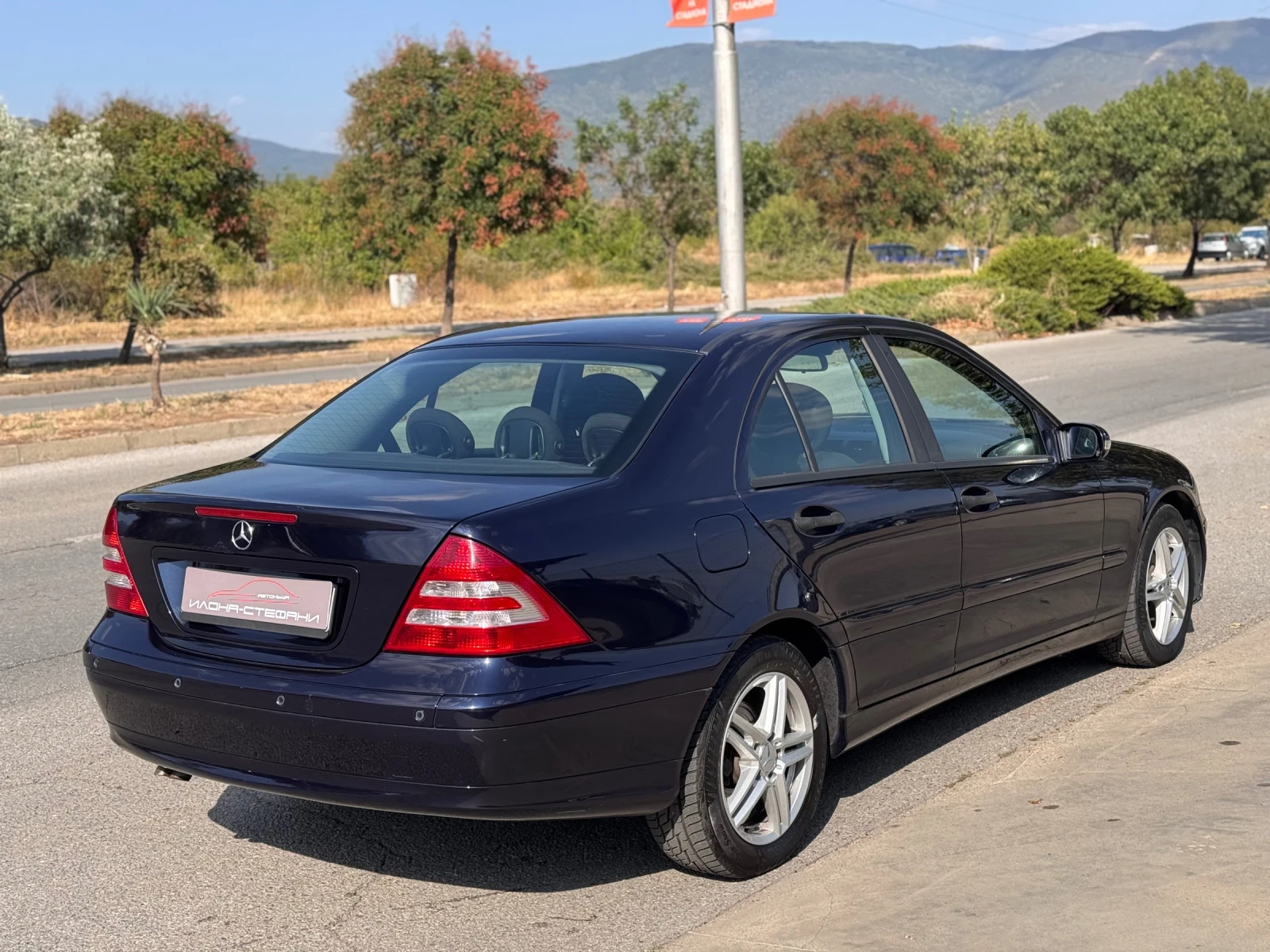 Mercedes-Benz C 180 Kompressor 143кс * Автоматик*  - изображение 7