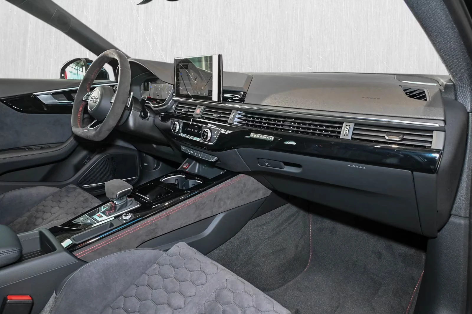 Audi Rs4 Avant * Schalensitze* Keramik* RS | Mobile.bg   5