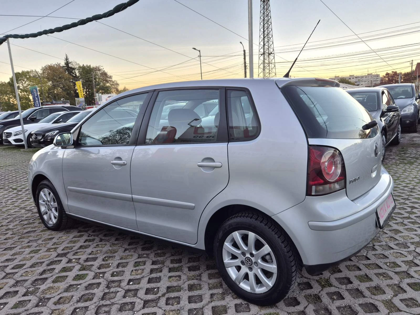 VW Polo 1.9TDI-101кс - изображение 2