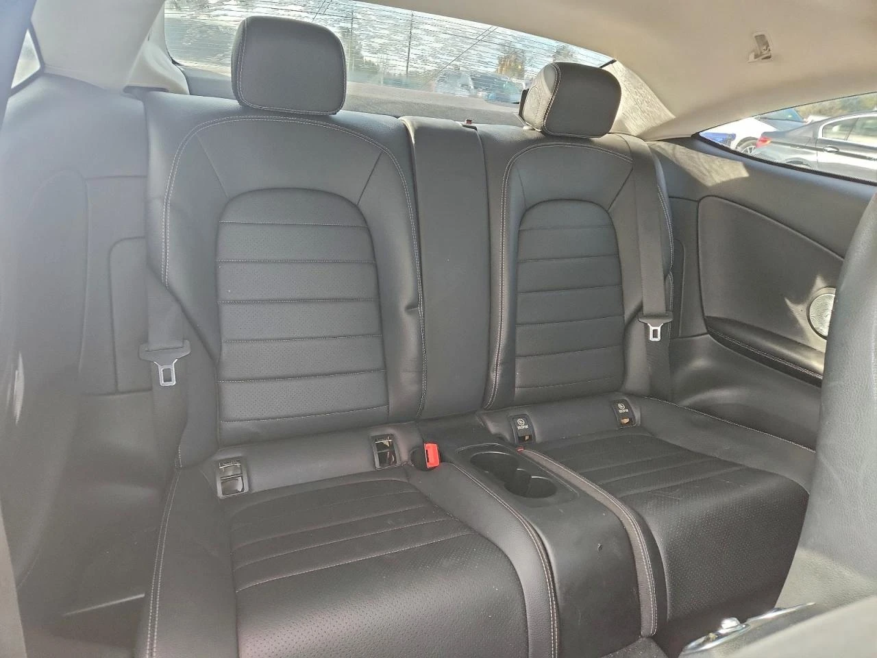 Mercedes-Benz C 300 BURMESTER* ПОДГРЕВ* КАМЕРА* КЕЙЛЕС* LANE* ASSIST - изображение 10