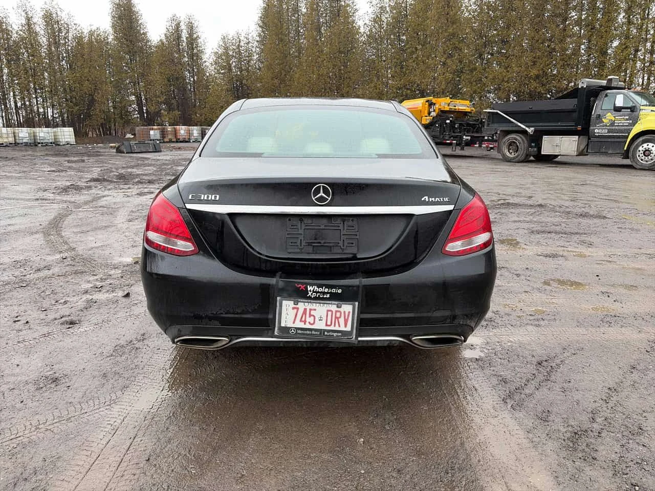 Mercedes-Benz C 300 * CARFAX * ЦЕНА ДО БГ, снимка 4 - Автомобили и джипове - 54100402