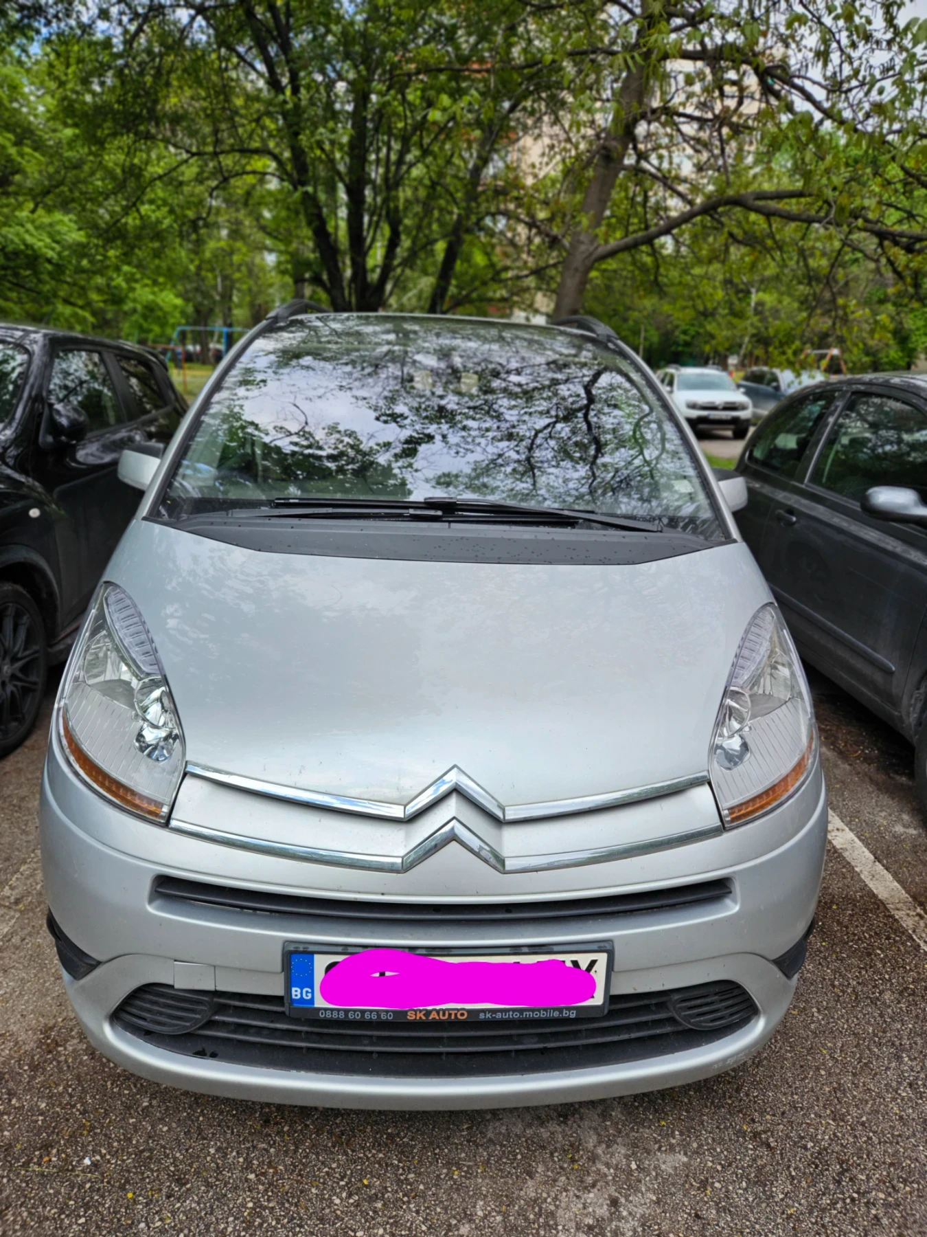Citroen Grand C4 Picasso 1.8 БЕНЗИН/ГАЗ, снимка 2 - Автомобили и джипове - 54517973