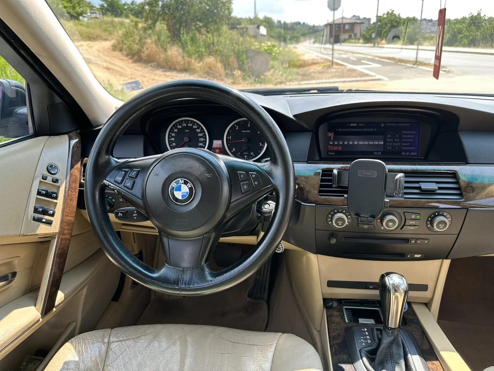 BMW 530, снимка 6 - Автомобили и джипове - 55239837