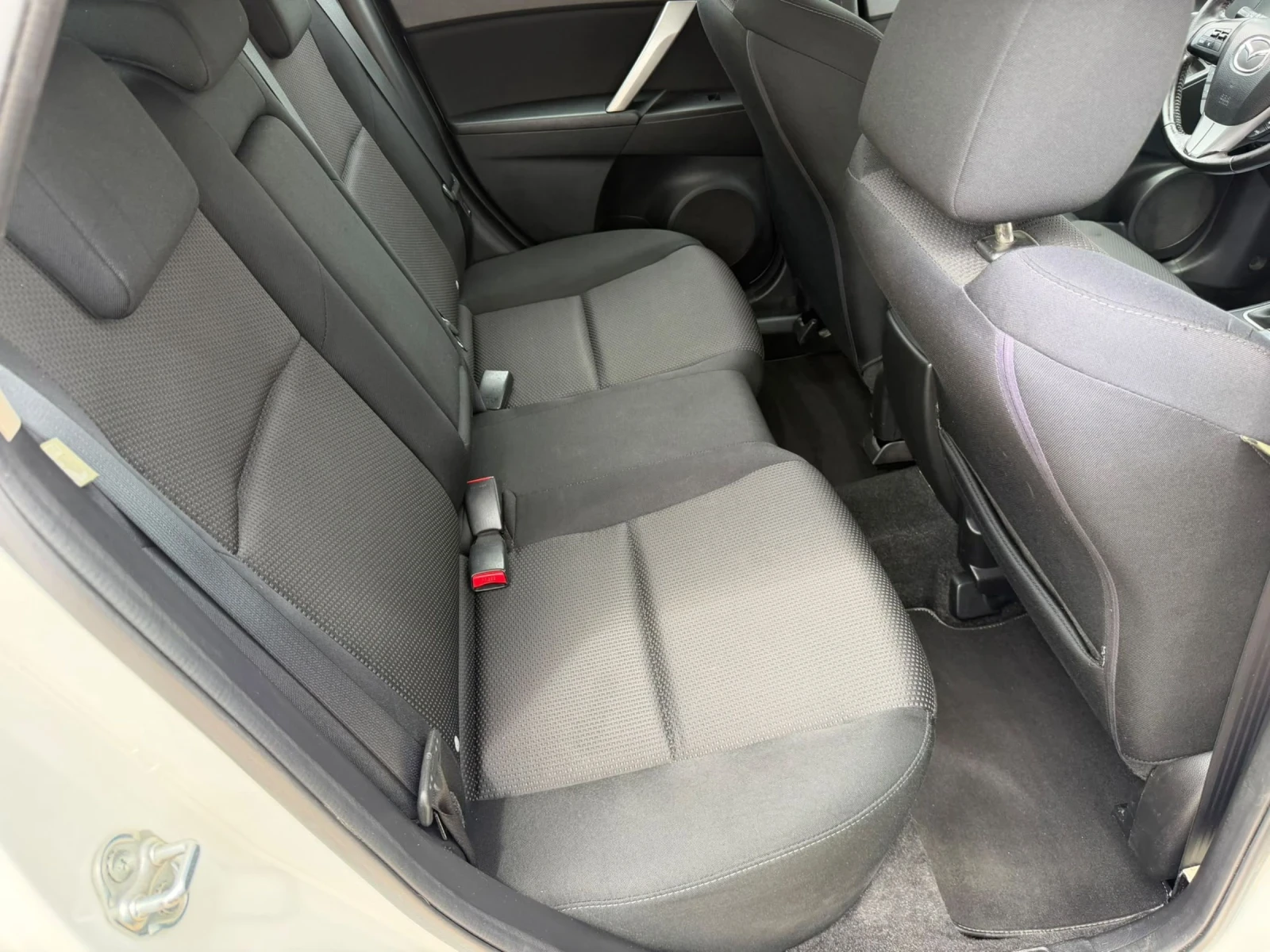Mazda 3 2.0 16V - NAVI | Mobile.bg � ����������� 10