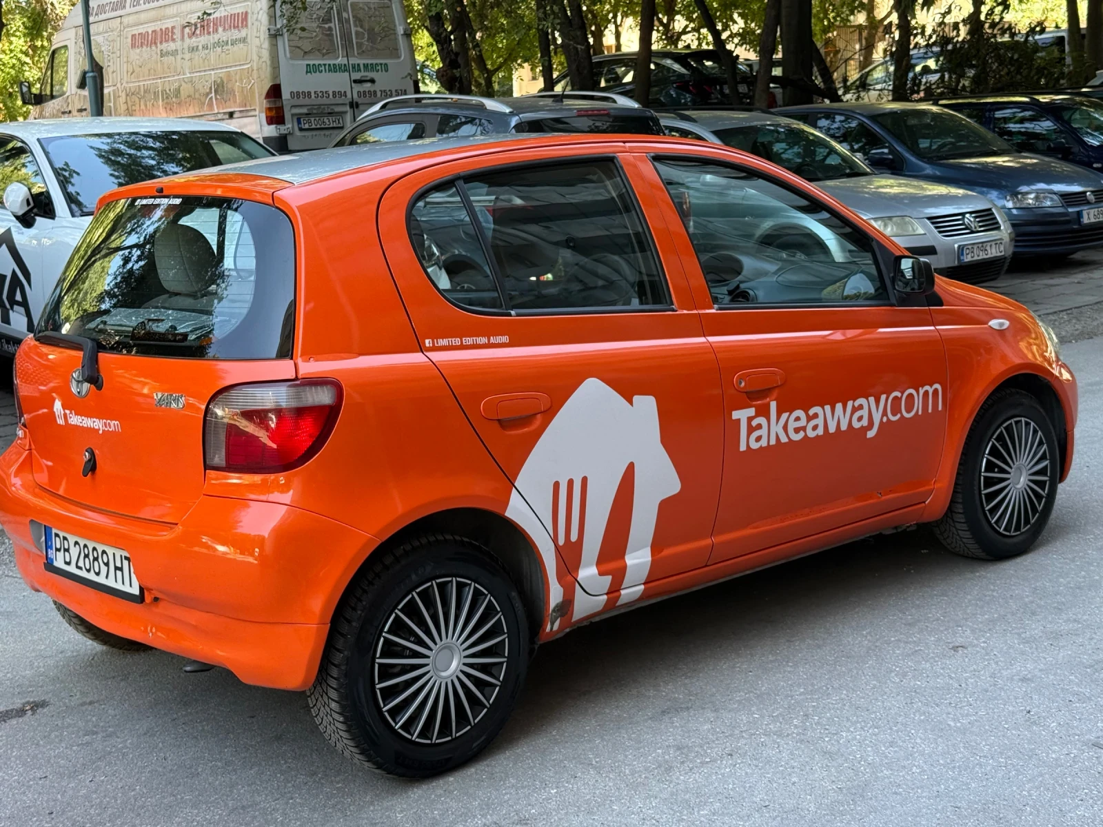 Toyota Yaris 1.0i ГАЗ КЛИМАТИК, снимка 6 - Автомобили и джипове - 55704175