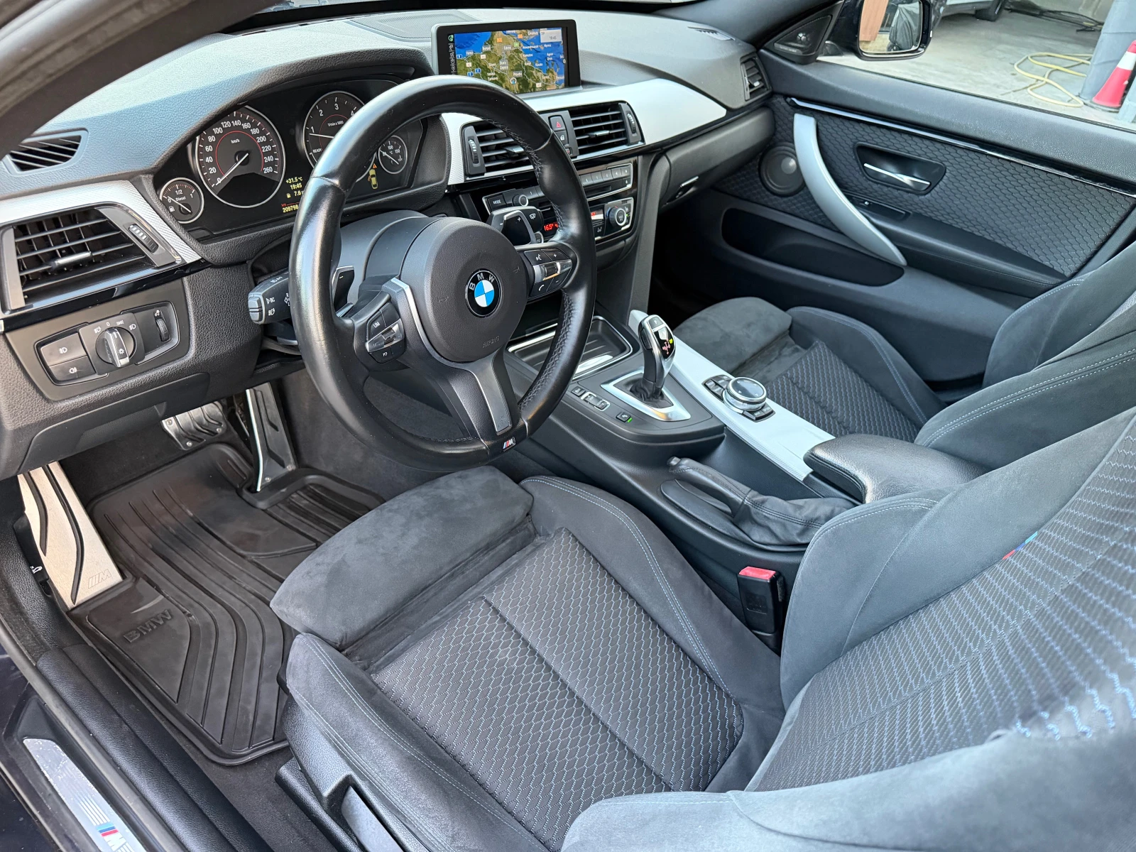 BMW 420 d Xdrive <M-paket> GranCoupe, снимка 9 - Автомобили и джипове - 55871372