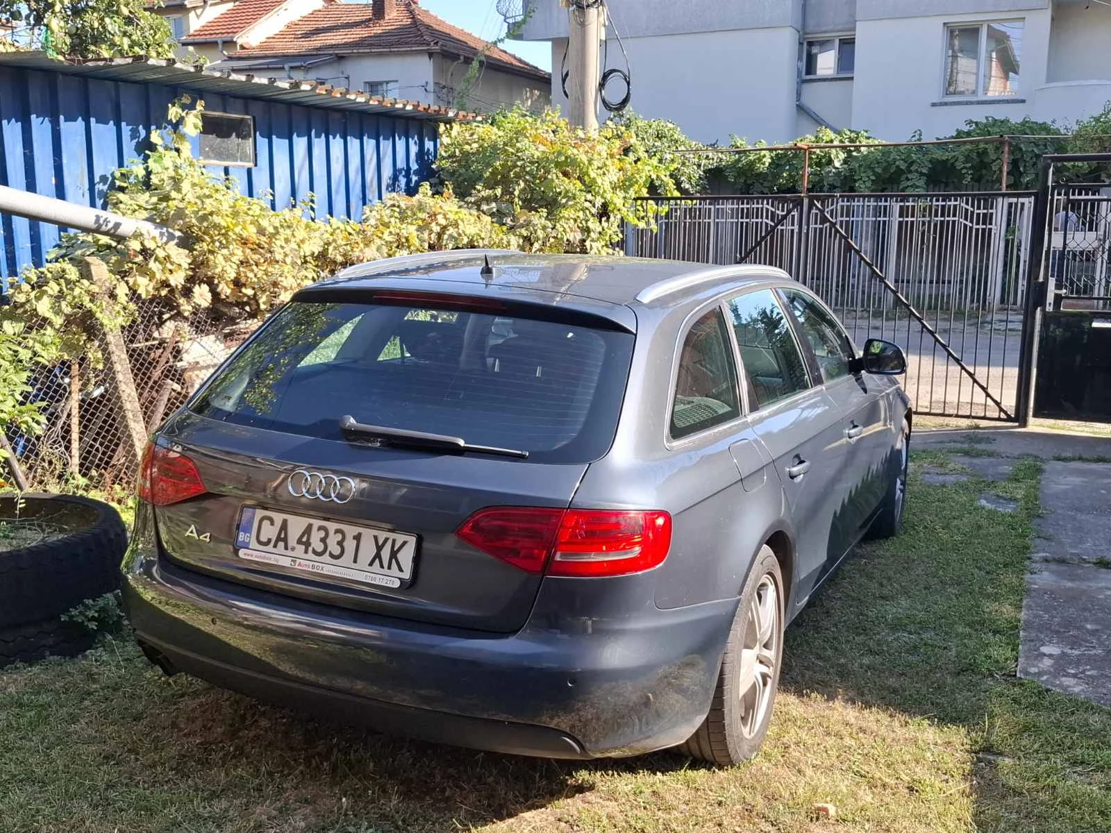 Audi A4 AVANT quattro 2.0 TDI, снимка 3 - Автомобили и джипове - 55909352