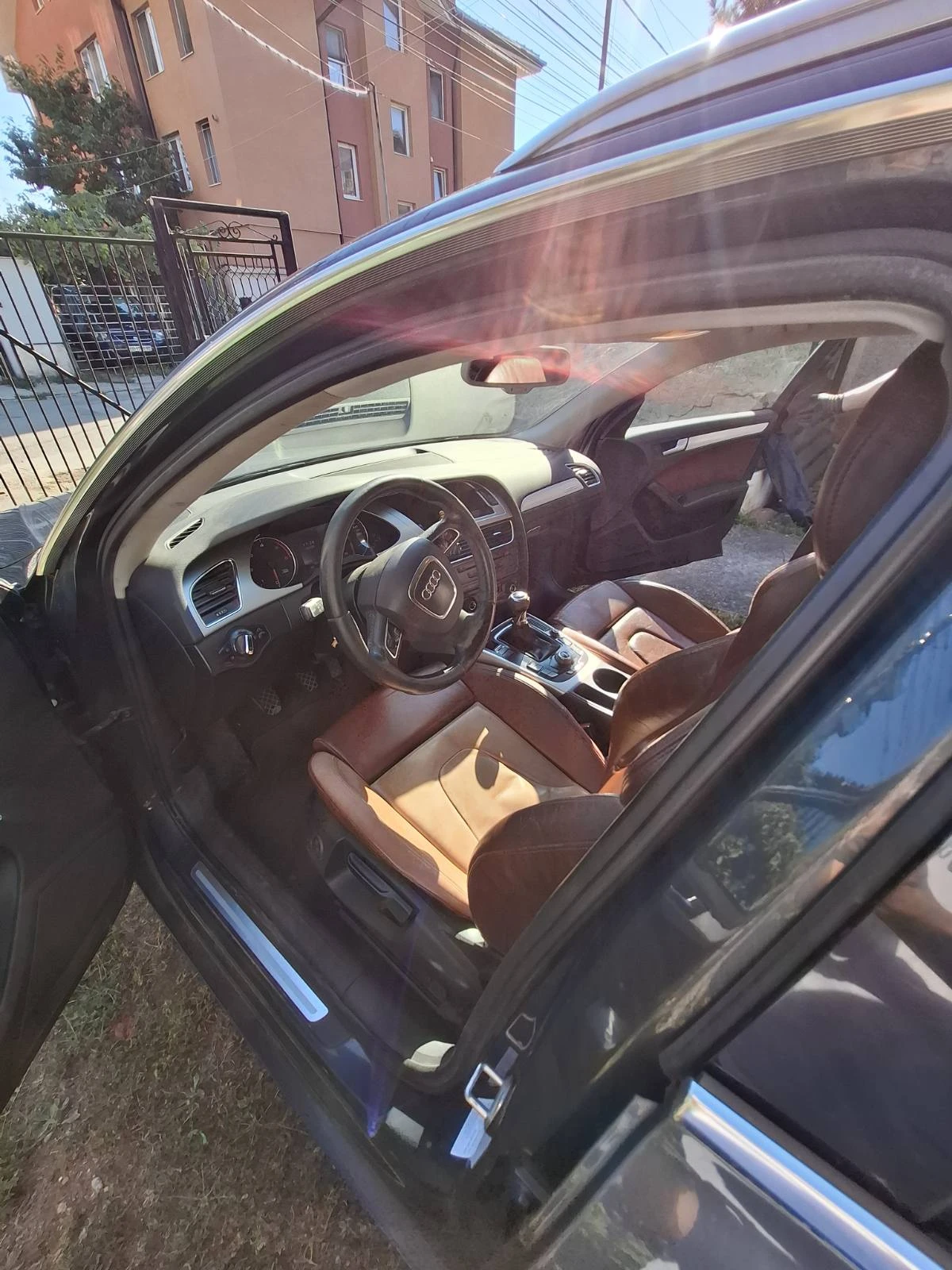 Audi A4 AVANT quattro 2.0 TDI, снимка 5 - Автомобили и джипове - 55909352