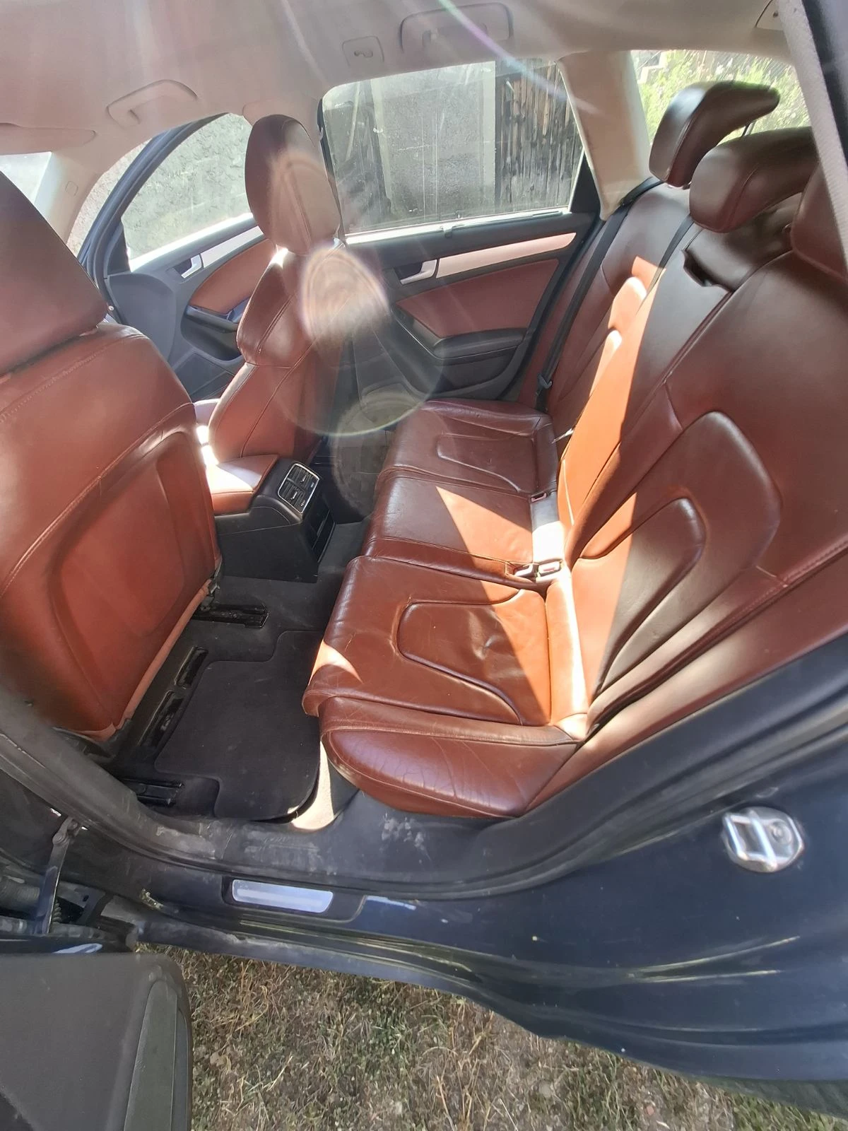 Audi A4 AVANT quattro 2.0 TDI, снимка 4 - Автомобили и джипове - 55909352